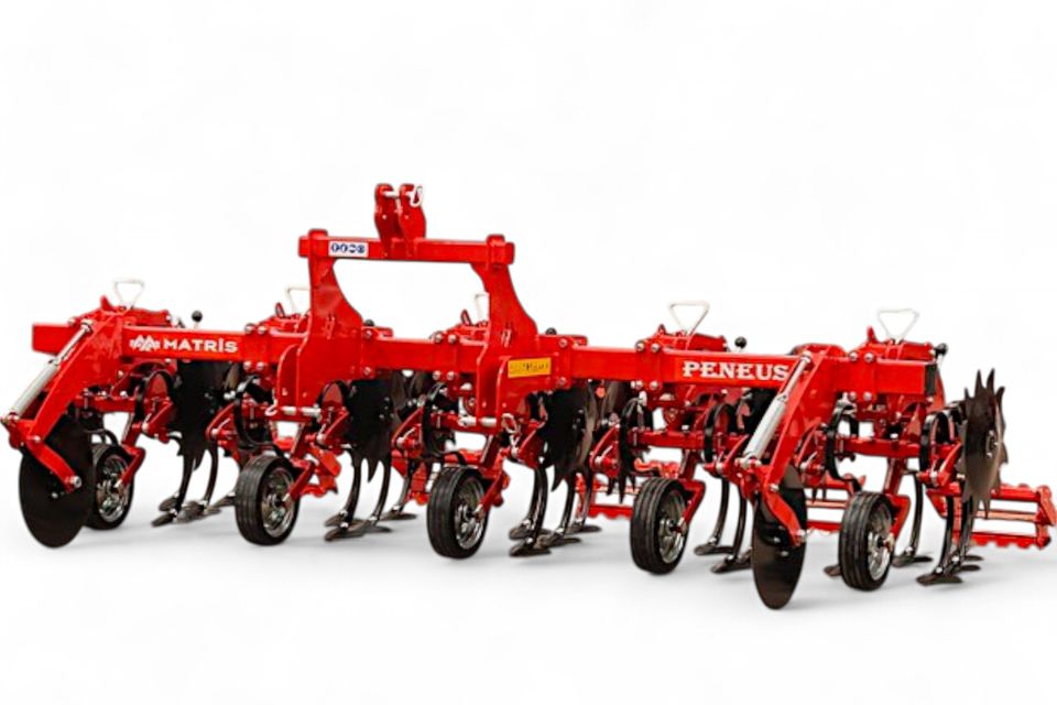 PENEUS SPRING CULTIVATOR